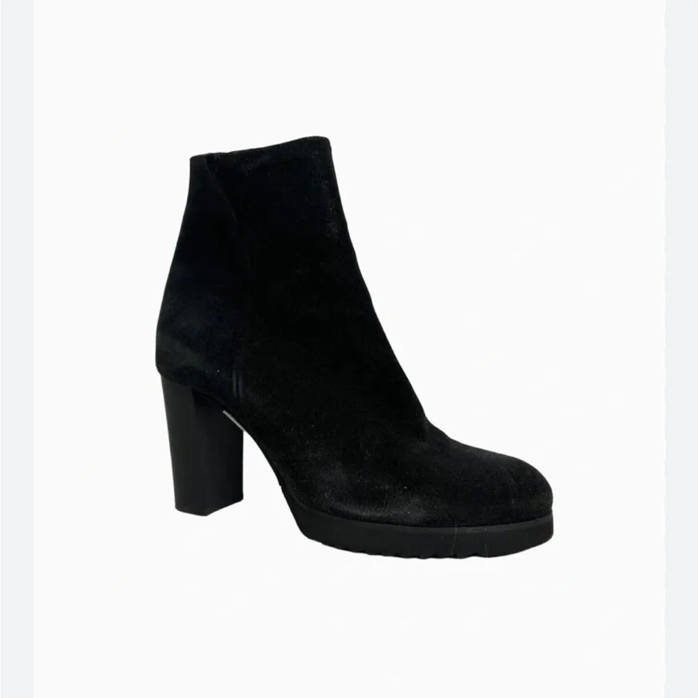 • La Canadianne • Women’s Ankle Heeled Booties Suede Black 7.5 Leather